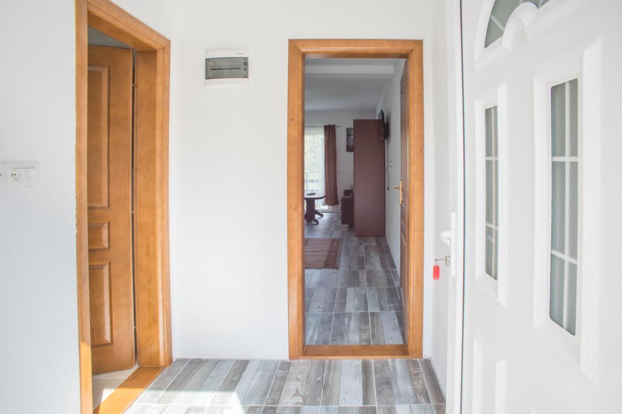 Apartmani Jezero Žabljak 外观 照片