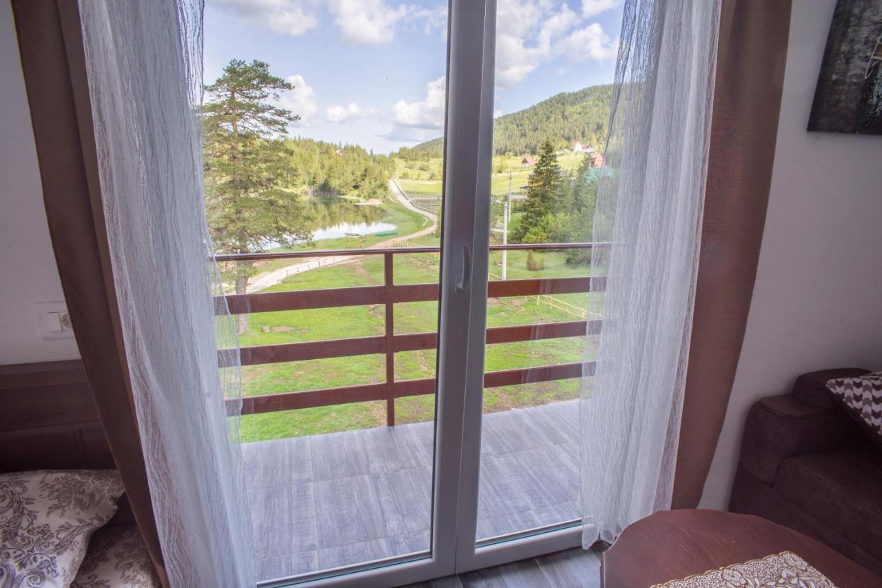Apartmani Jezero Žabljak 外观 照片