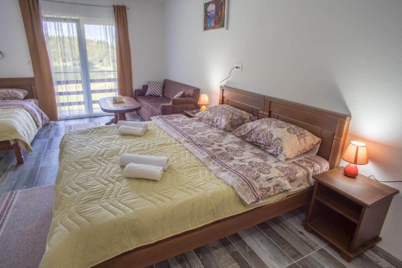 Apartmani Jezero Žabljak 外观 照片