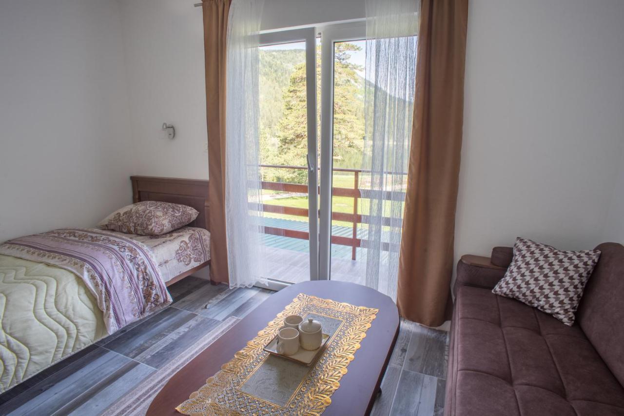 Apartmani Jezero Žabljak 外观 照片