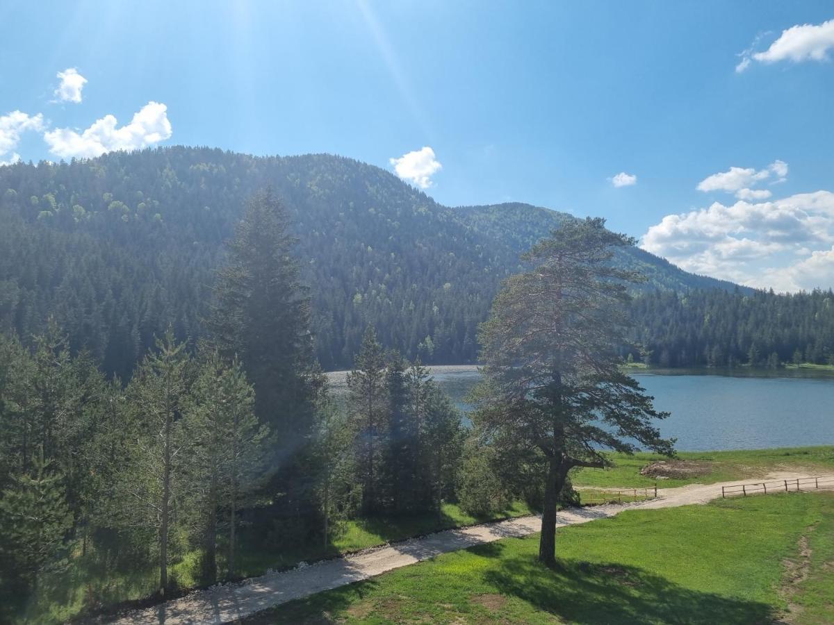 Apartmani Jezero Žabljak 外观 照片