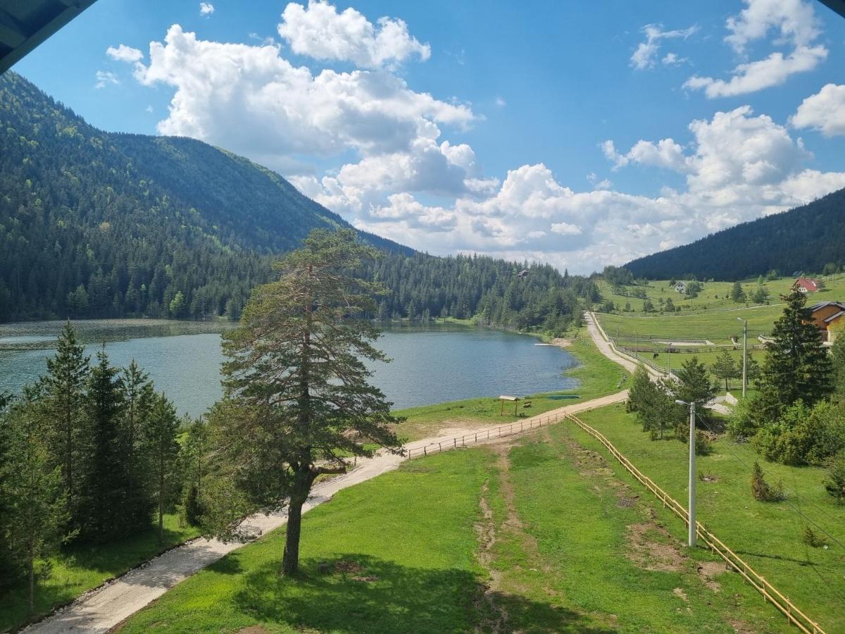 Apartmani Jezero Žabljak 外观 照片